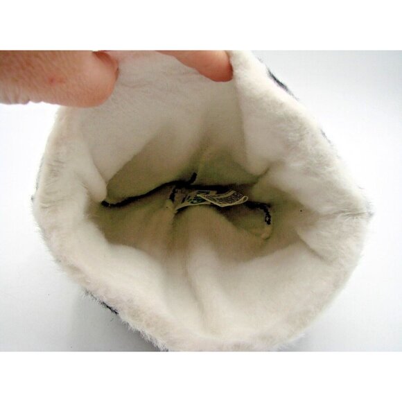 Forever 21 The Grinch Black White Checked Beanie Hat Knit So Soft Streetwear OS - Picture 7 of 11